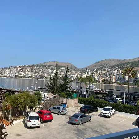 Blue Breeze Attic Apartment