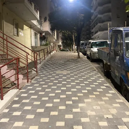 Blue Breeze Attic Apartment Sarandë