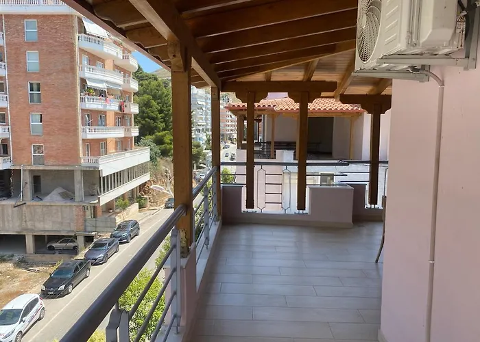 Blue Breeze Attic Appartement *