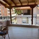 Lägenhet Blue Breeze Attic Sarandë