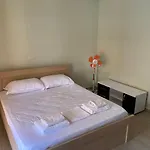 Blue Breeze Attic Sarandë